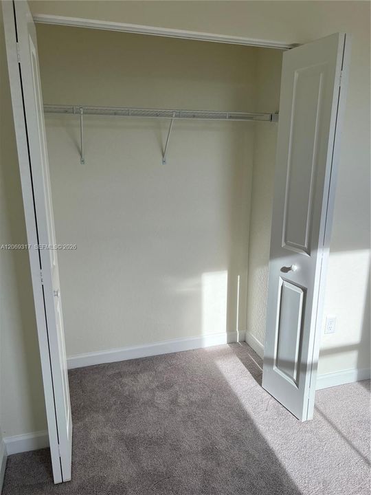 For Rent: $3,200 (3 beds, 2 baths, 1650 Square Feet)