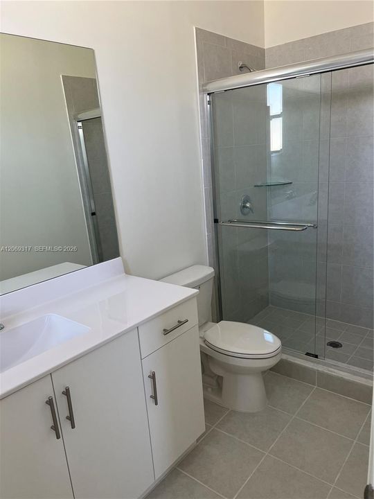 For Rent: $3,200 (3 beds, 2 baths, 1650 Square Feet)
