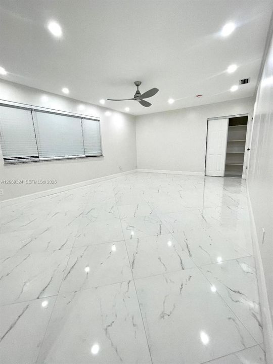 2nd Living Room (In-Law Quoter)