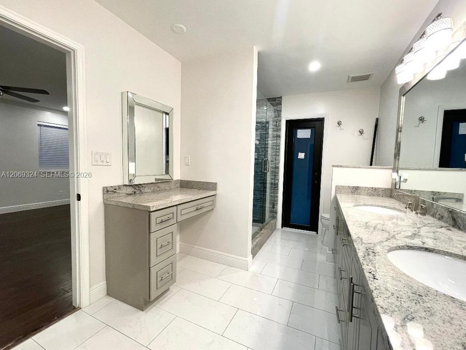 Master Bathroom/w Stand-Up Shower & Double Sinks