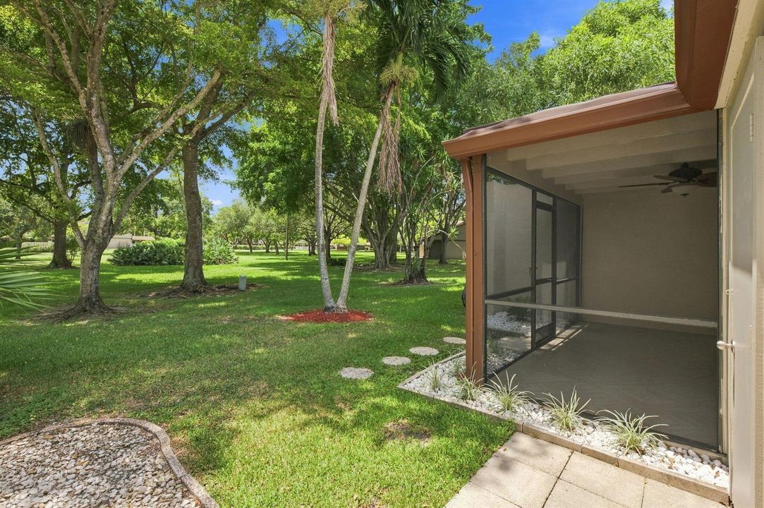 27-web-or-mls-22311-whistling-pines-ln