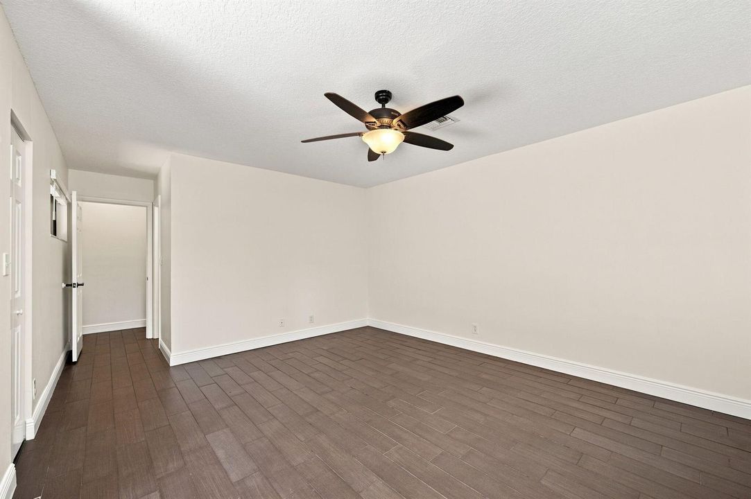 16-web-or-mls-22311-whistling-pines-ln