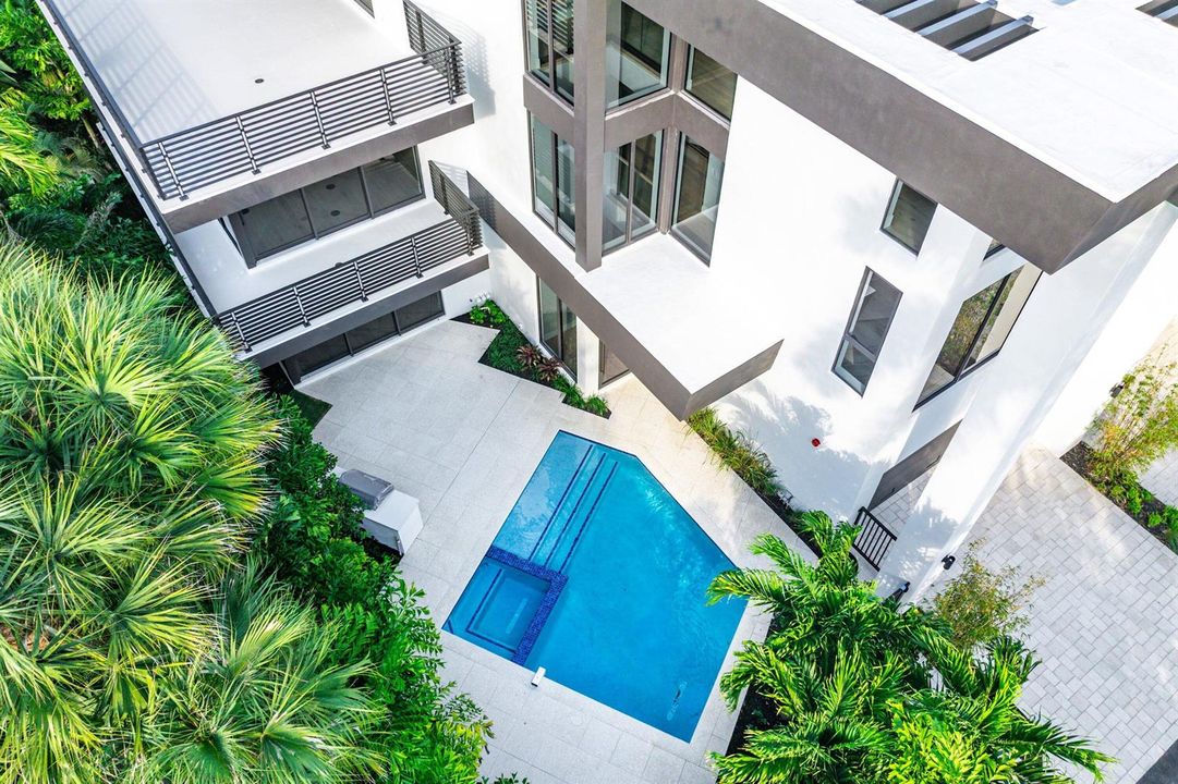 059-810AndrewsAvenue-DelrayBeach-FL-3348