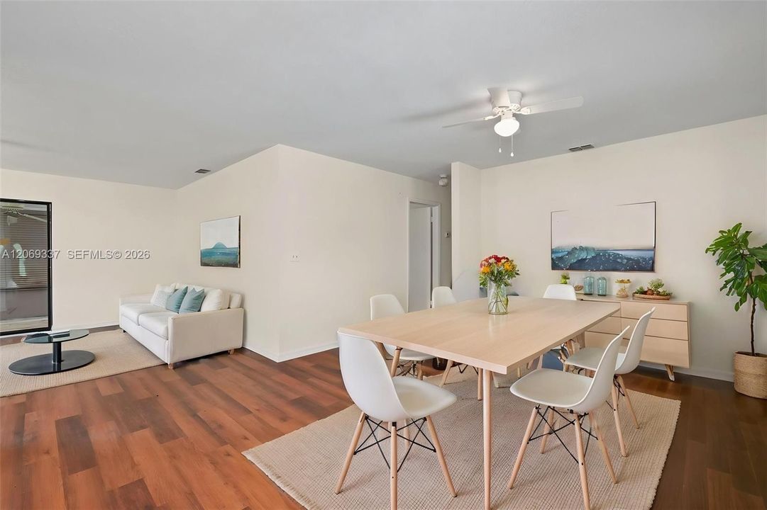 “Virtually staged. Furniture and décor are not included.”