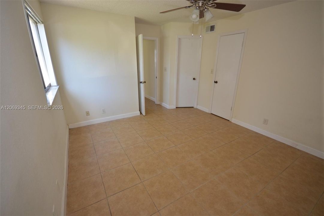 For Rent: $2,000 (2 beds, 2 baths, 1100 Square Feet)