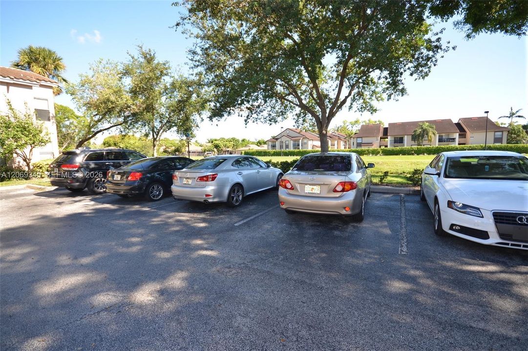 For Rent: $2,000 (2 beds, 2 baths, 1100 Square Feet)