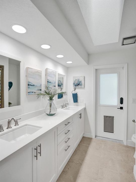 Guest Cabana Bath