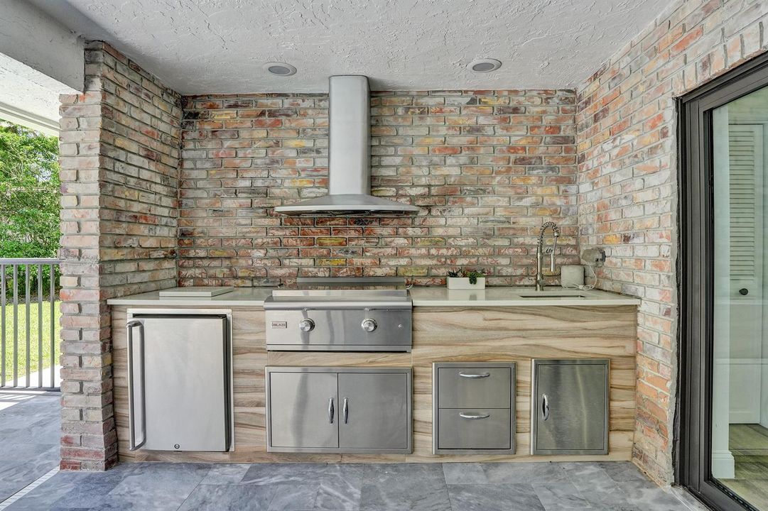 Summer Kitchen