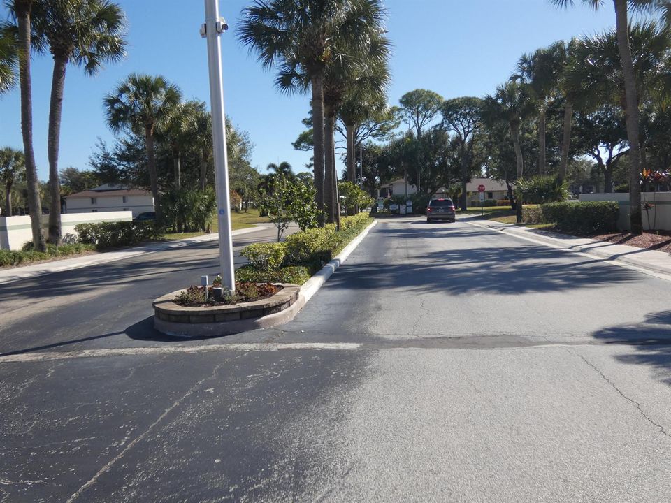 Chasewood entrance - Copy - Copy