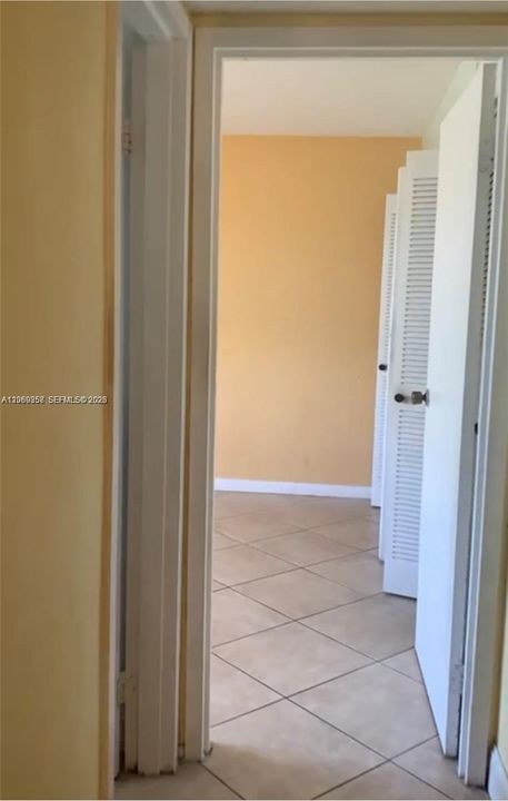 En Venta: $138,500 (2 camas, 2 baños, 1025 Pies cuadrados)