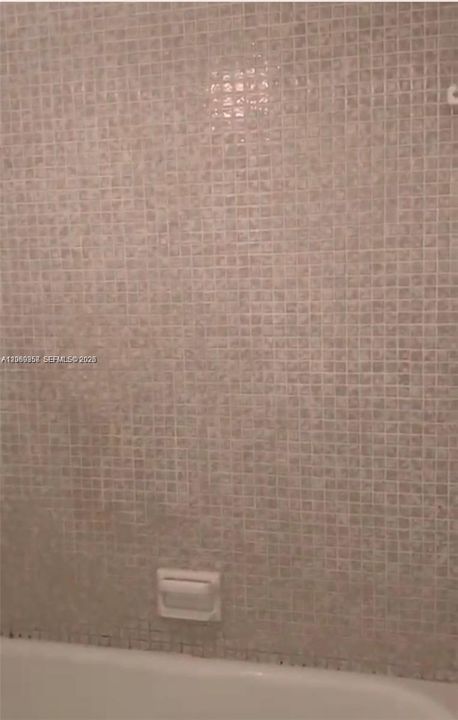 En Venta: $138,500 (2 camas, 2 baños, 1025 Pies cuadrados)