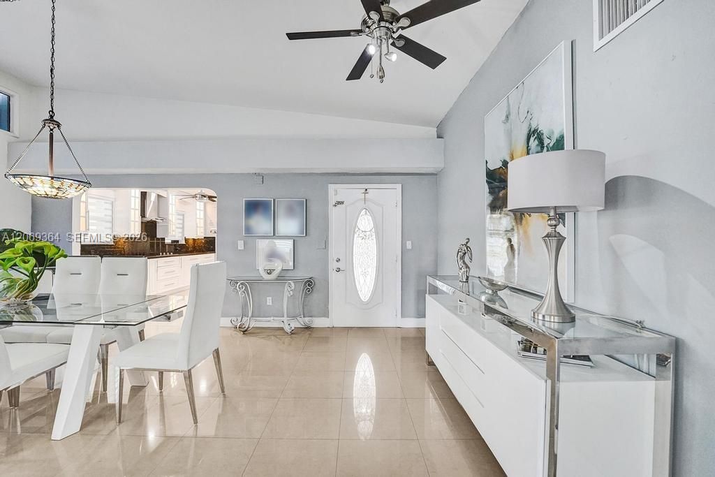 For Sale: $2,300,000 (3 beds, 2 baths, 2286 Square Feet)