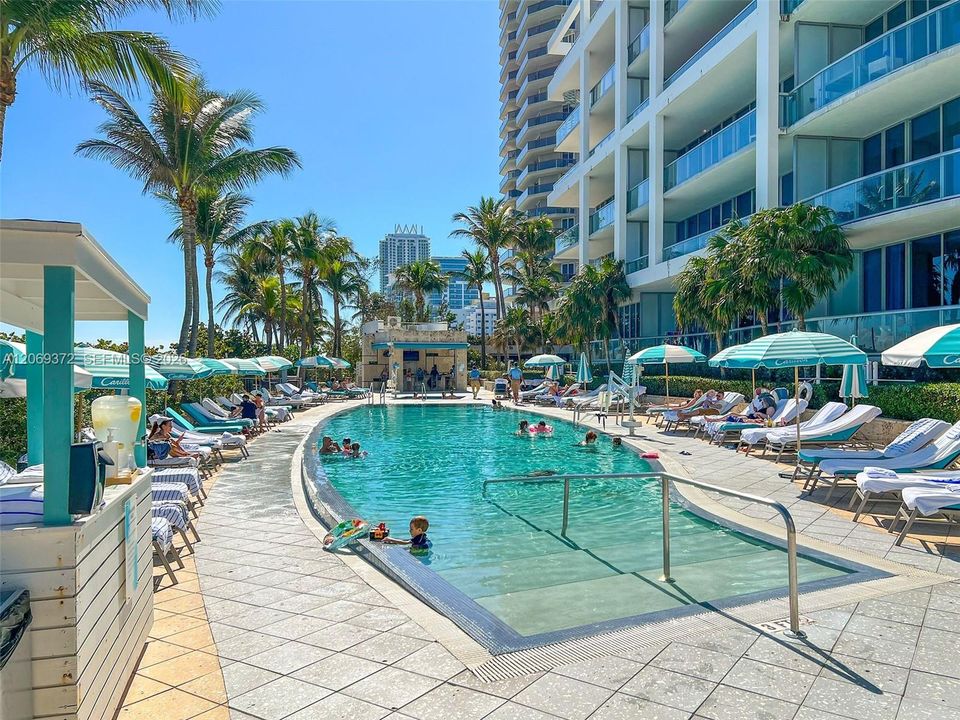 For Rent: $13,950 (2 beds, 2 baths, 1084 Square Feet)