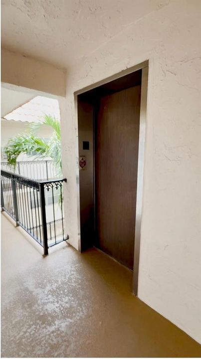 Elevator for convenience