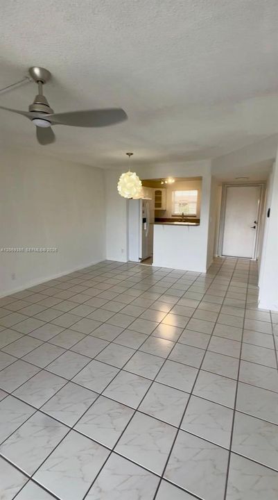 Living/Dining area