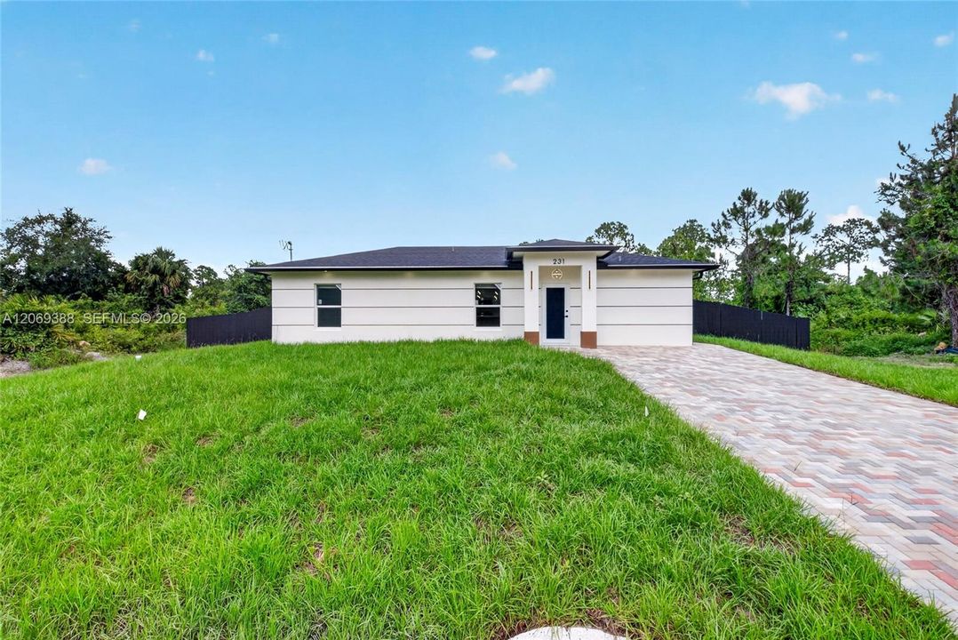 For Sale: $249,900 (3 beds, 2 baths, 0 Square Feet)