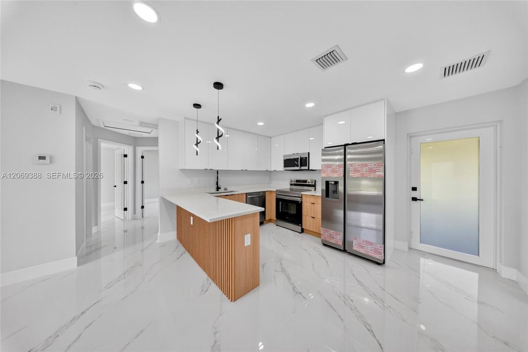 For Sale: $249,900 (3 beds, 2 baths, 0 Square Feet)