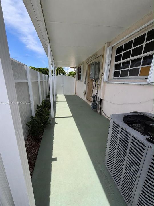 For Rent: $3,650 (3 beds, 2 baths, 1842 Square Feet)