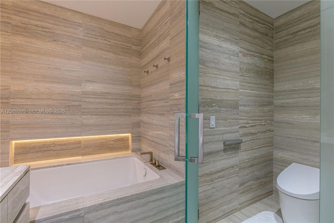 Spa Like Primary Bathroom