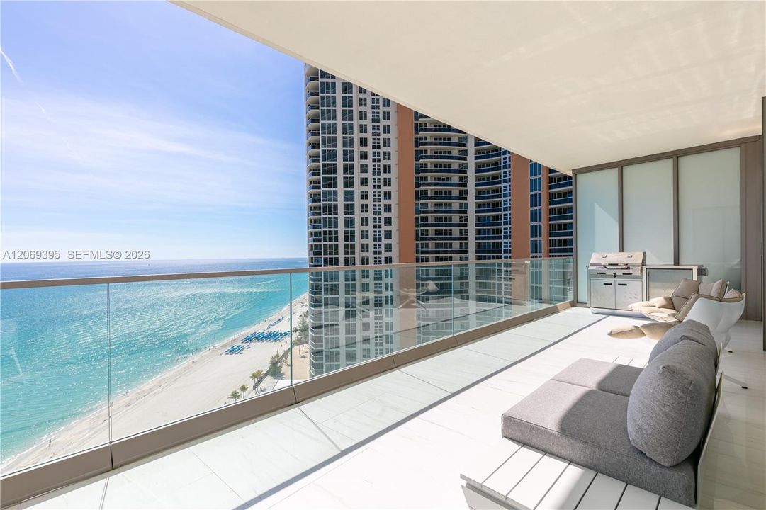 Summer Grill / Eastern Ocean Views from Balcony