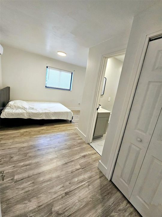 For Sale: $535,000 (4 beds, 3 baths, 1155 Square Feet)