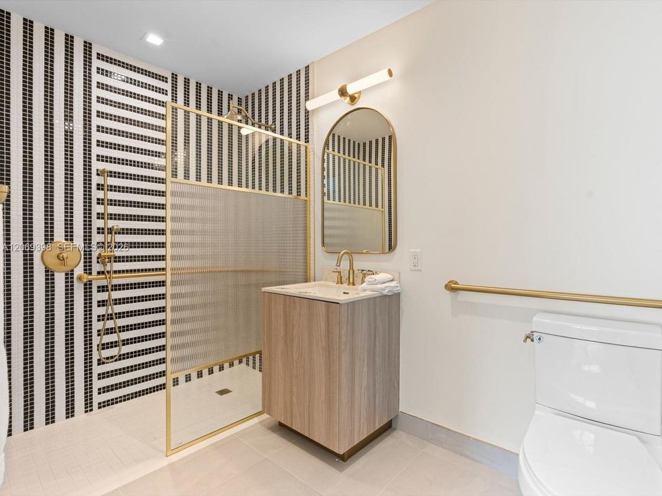 For Sale: $1,249,900 (2 beds, 2 baths, 0 Square Feet)