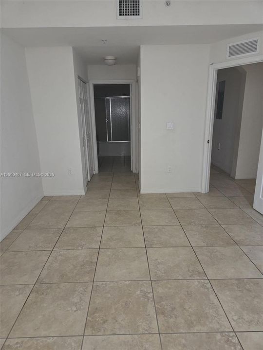 For Sale: $375,000 (3 beds, 2 baths, 1207 Square Feet)