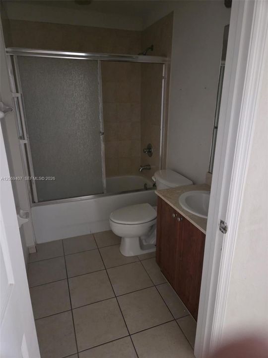 For Sale: $375,000 (3 beds, 2 baths, 1207 Square Feet)