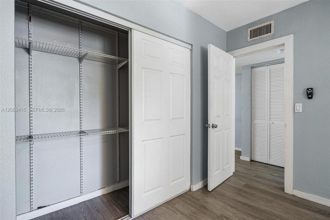 For Rent: $2,000 (1 beds, 1 baths, 700 Square Feet)