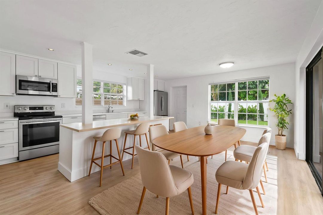 DiningRoom