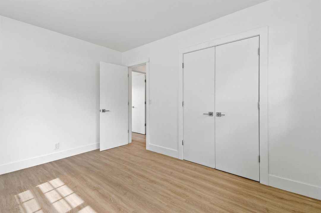 31929thSt_32