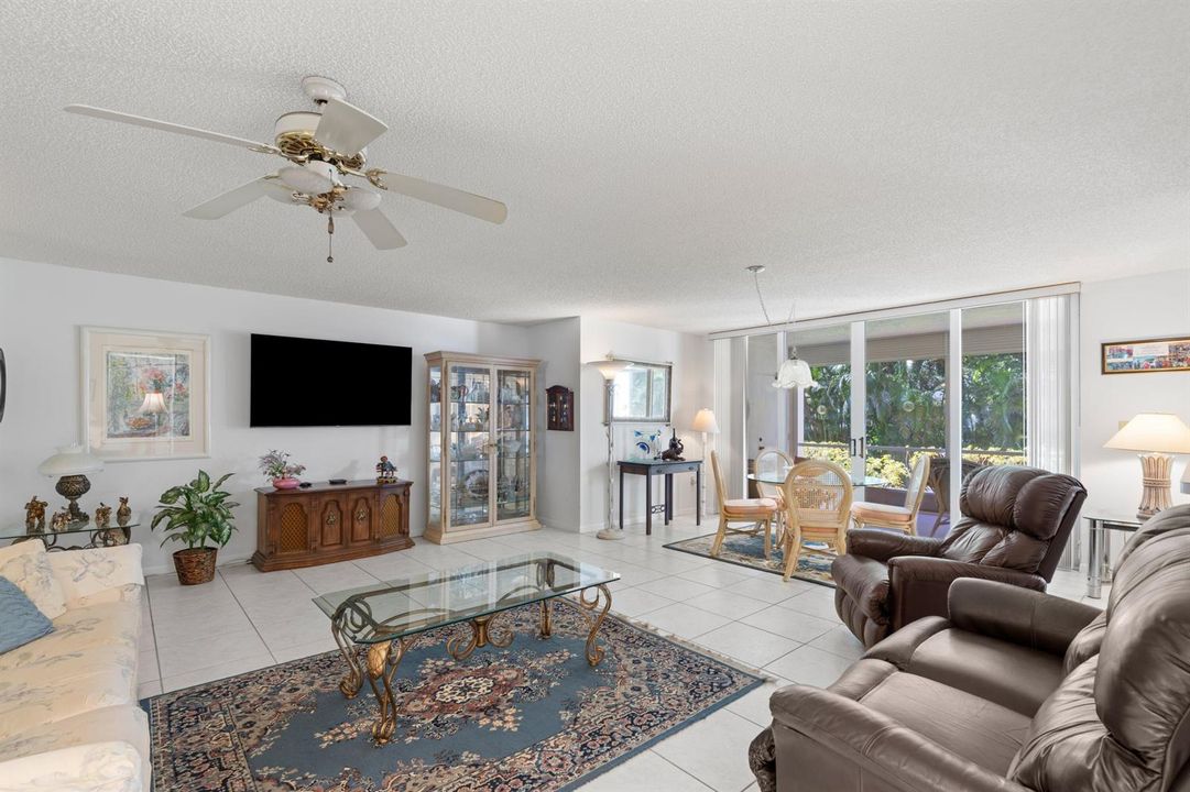 LivingArea7