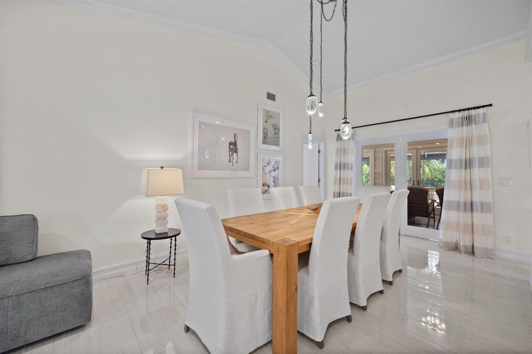 Formal Dining