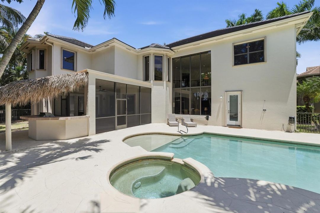 Spacious Pool with Spa