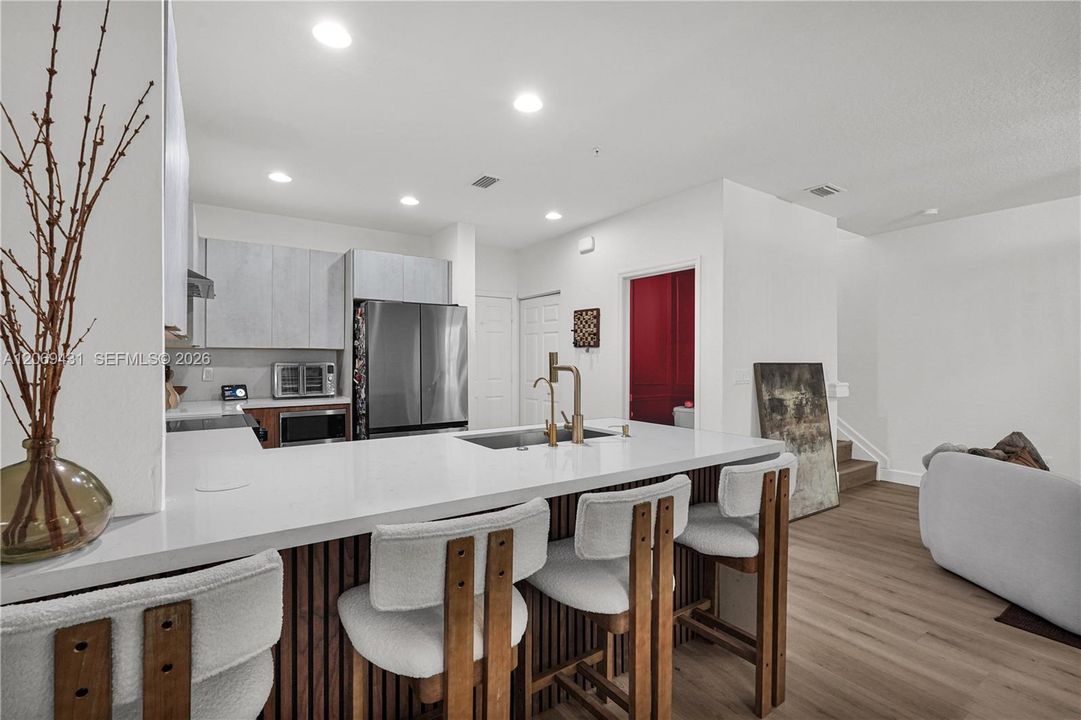 For Sale: $545,888 (3 beds, 2 baths, 1768 Square Feet)