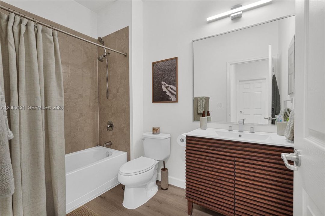 For Sale: $545,888 (3 beds, 2 baths, 1768 Square Feet)