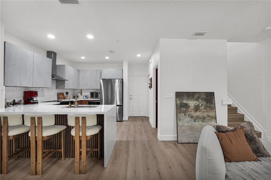 For Sale: $545,888 (3 beds, 2 baths, 1768 Square Feet)