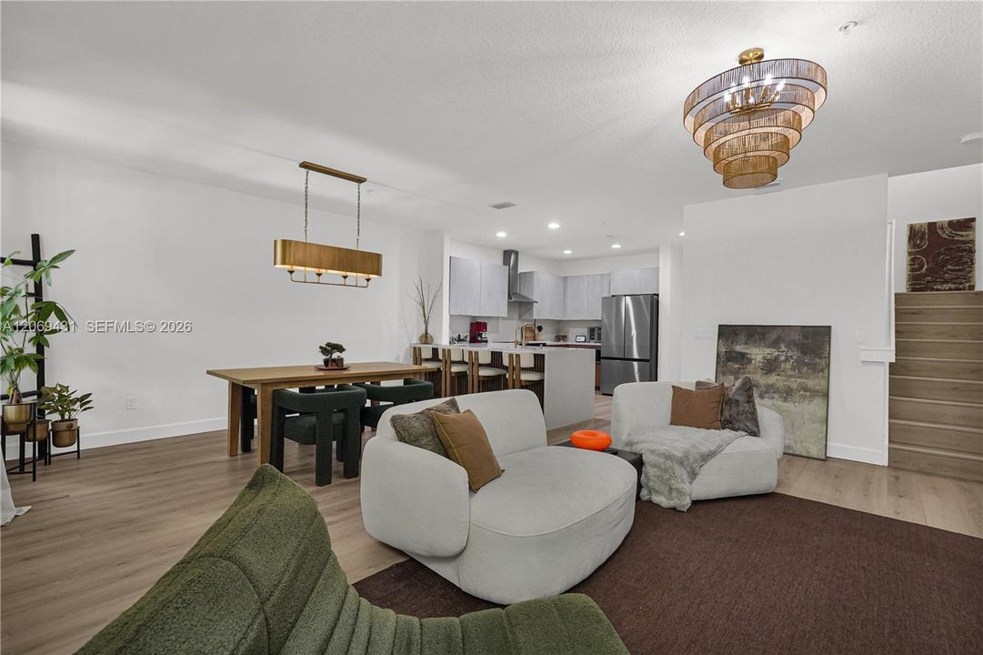 For Sale: $545,888 (3 beds, 2 baths, 1768 Square Feet)