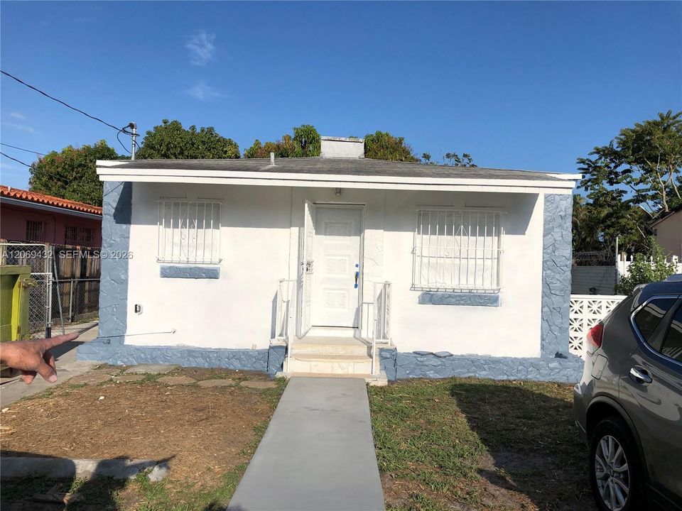 For Sale: $779,900 (0 beds, 0 baths, 1348 Square Feet)
