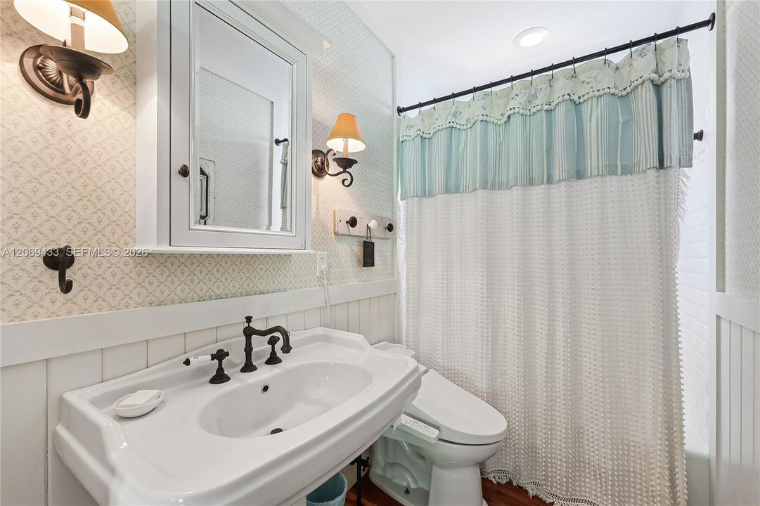 For Rent: $25,000 (4 beds, 4 baths, 2982 Square Feet)