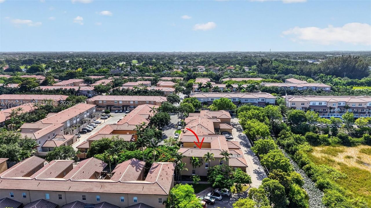 For Sale: $649,999 (3 beds, 2 baths, 2320 Square Feet)