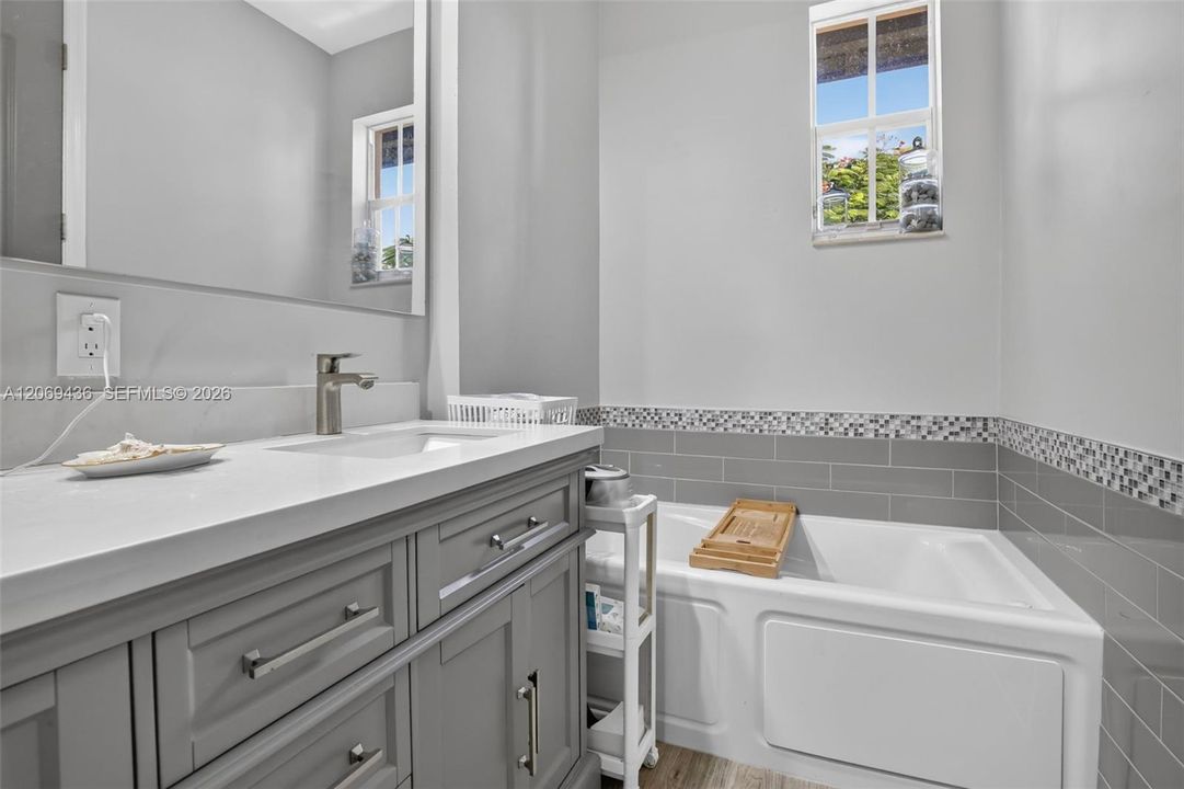 For Sale: $649,999 (3 beds, 2 baths, 2320 Square Feet)