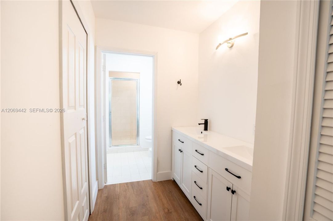 For Rent: $4,000 (4 beds, 2 baths, 1714 Square Feet)