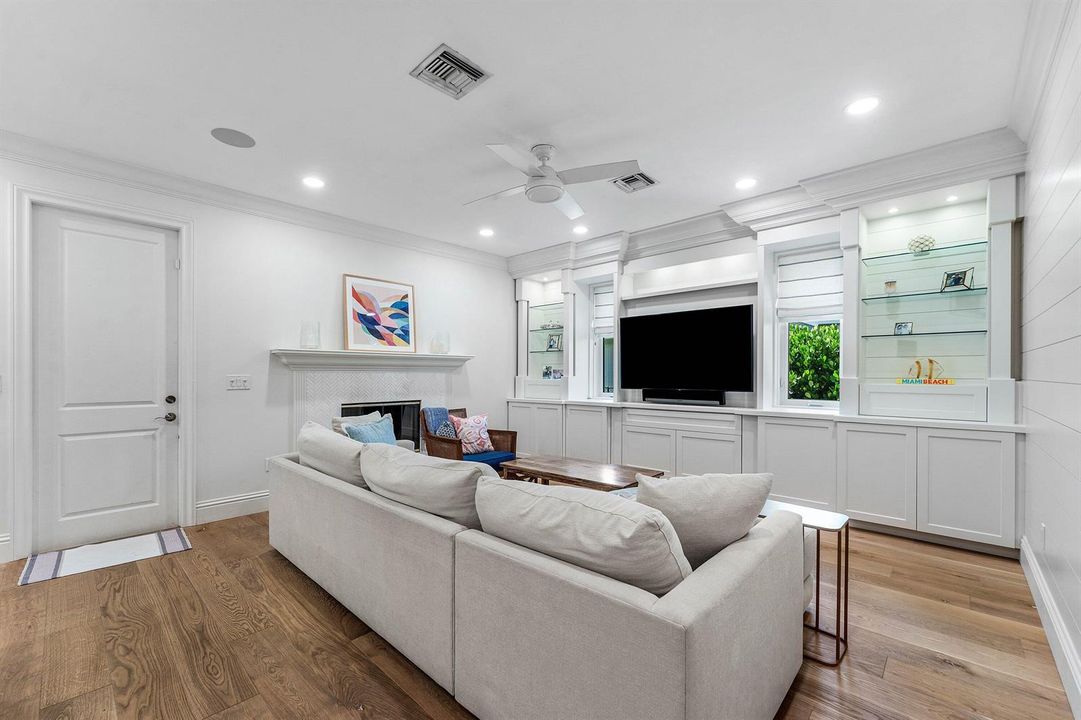 016-1022WalnutTerrace-BocaRaton-FL-33486