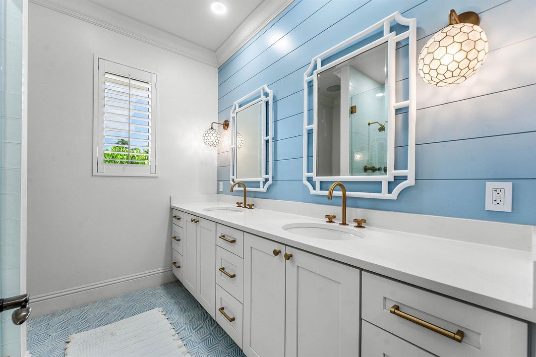 032-1022WalnutTerrace-BocaRaton-FL-33486