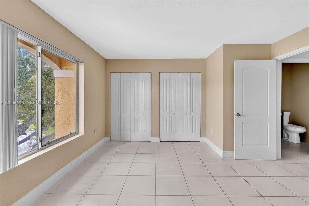 En Venta: $189,900 (1 camas, 1 baños, 834 Pies cuadrados)