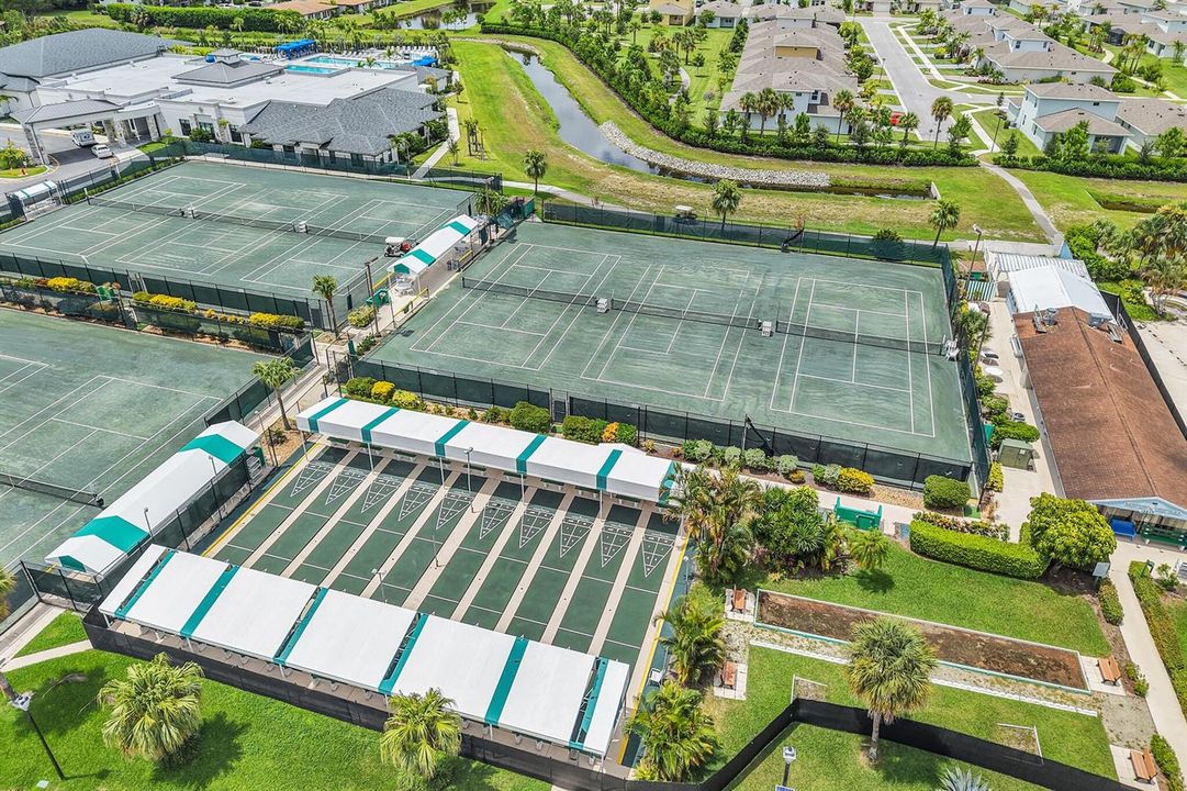 Tennis and Shffleboard at Palm Greens