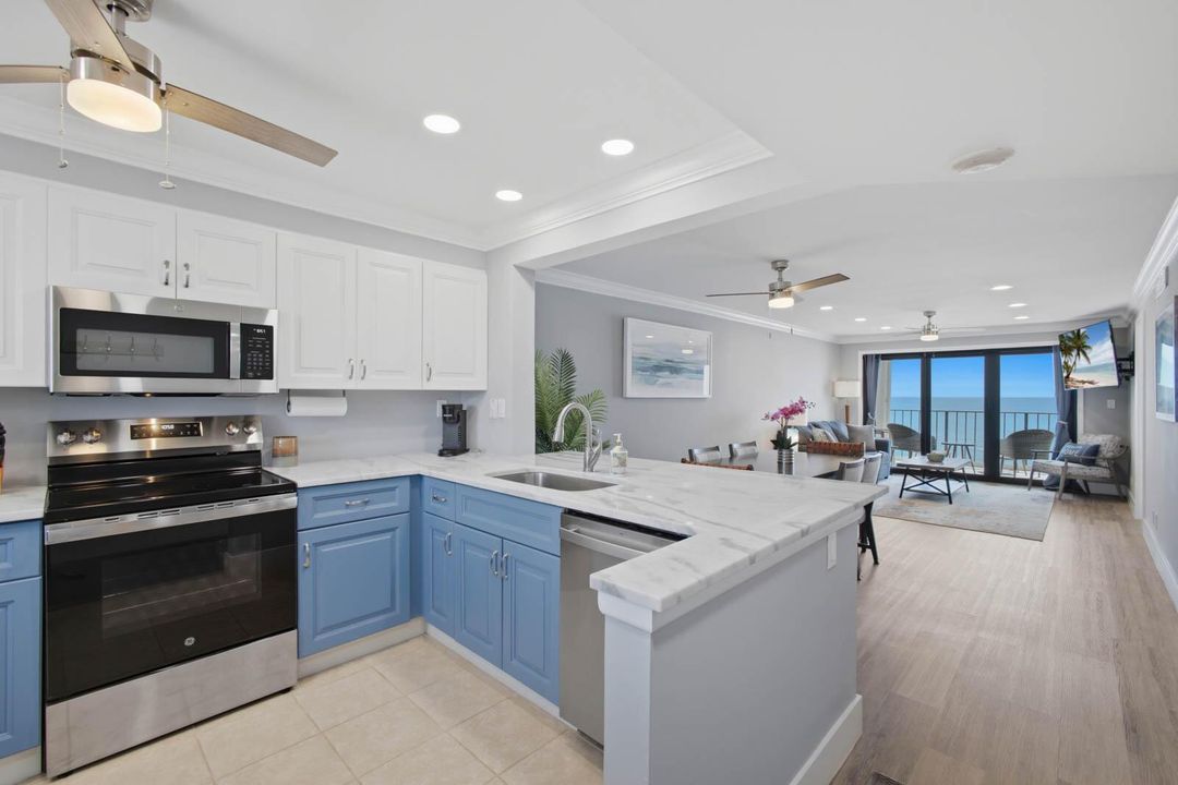 023_-_Kitchen_1