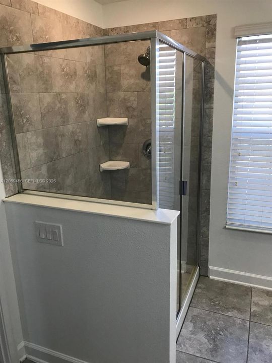 For Rent: $2,800 (3 beds, 3 baths, 0 Square Feet)