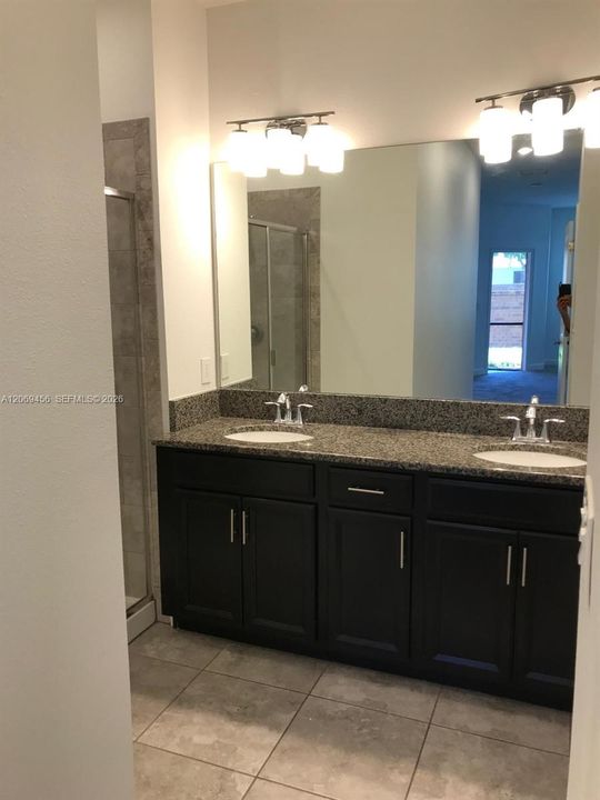 For Rent: $2,800 (3 beds, 3 baths, 0 Square Feet)
